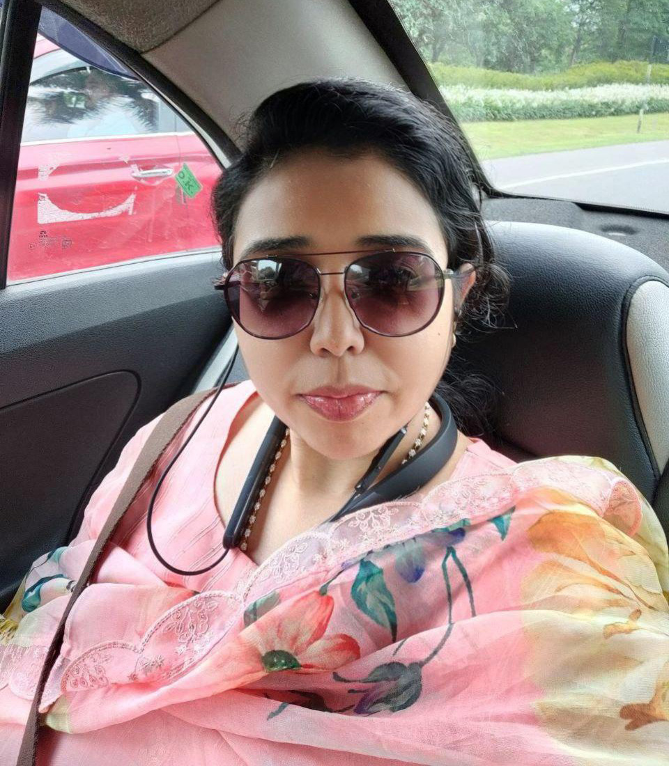 swati agarwal,front end developer,html,css,js expert,web development,web designing,web forms 